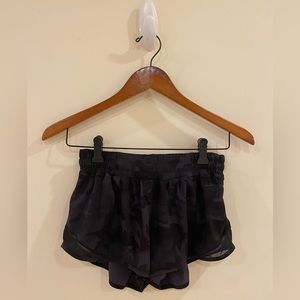 Lululemon shorts 2.5”